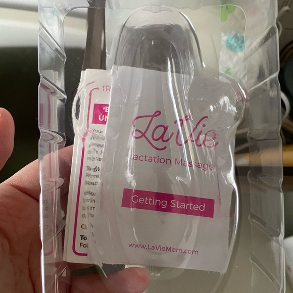 La Vie breast Massager - Picture 2 of 4